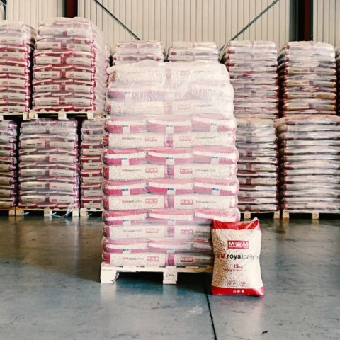 Palé de pellets MM Royal – 78 sacos plásticos
